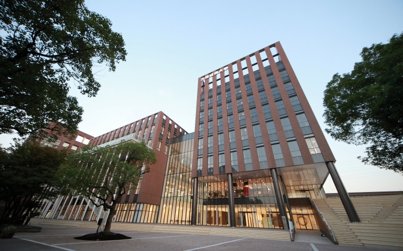 学校法人大阪経済大学